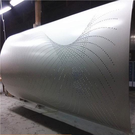 ���η�̼������